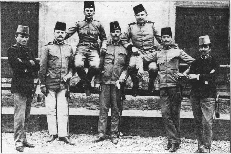 Группа унтер-офицеров пехоты. 1914 г.