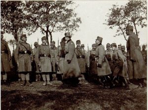 Ерцгерцог Карл під час інспекційної поїздки на фронт